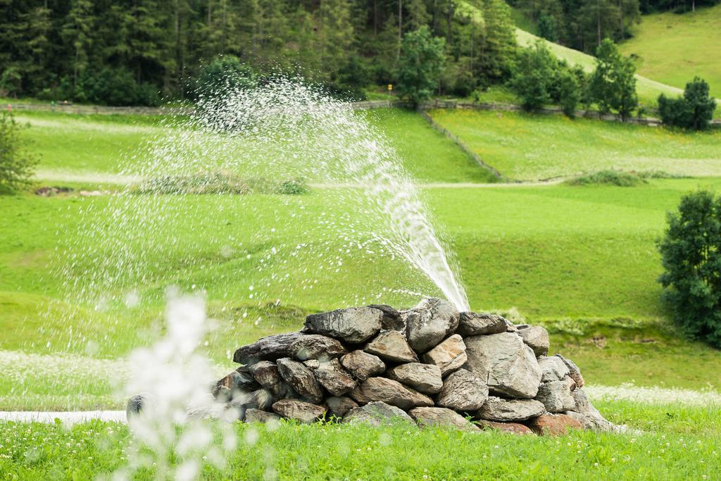 Hotel Steuxner Neustift im Stubaital Exterior photo
