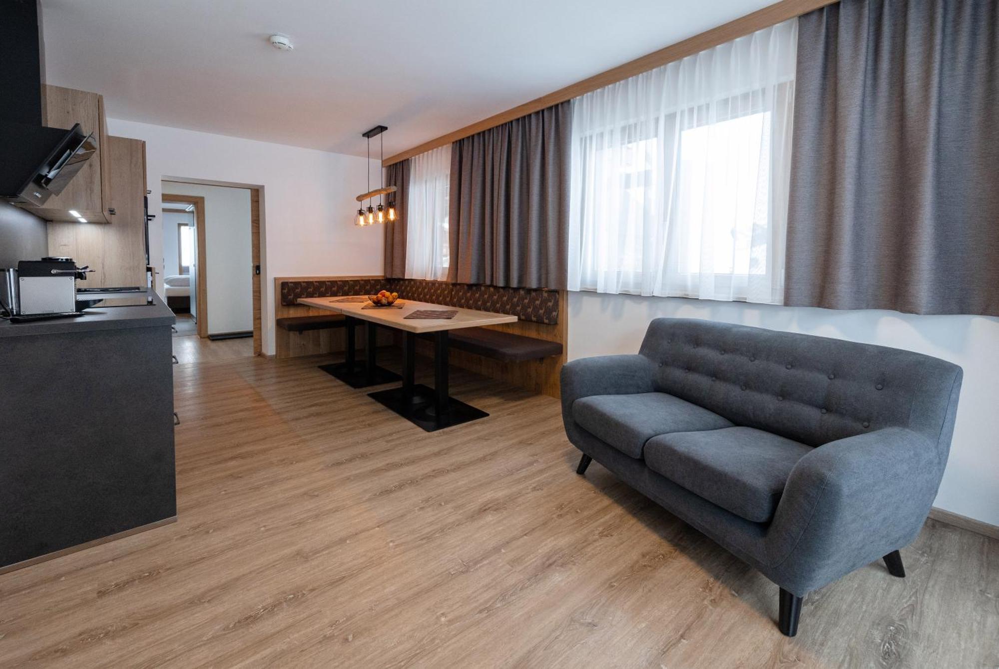 Hotel Steuxner Neustift im Stubaital Exterior photo